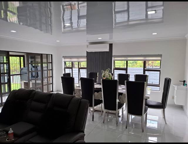 4 BEDROOM HOUSE FOR SALE IN SAFARI GARDENS